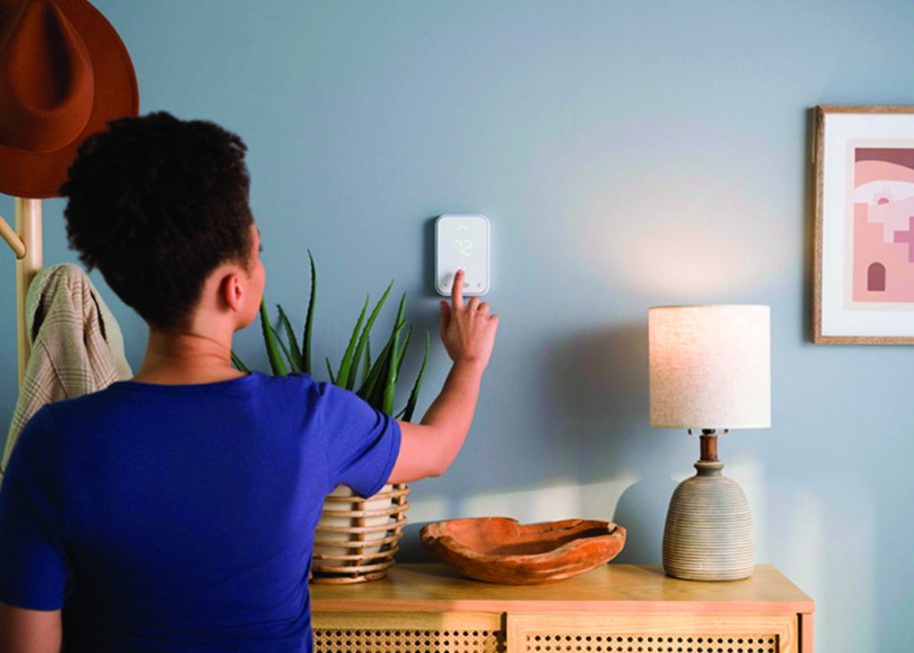 Stay Cool & Save Money Seven Summer Energy Efficiency Tips for Homeowners Stay Cool & Save Money Seven Summer Energy Efficiency Tips for Homeowners