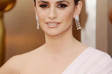 Actress Penelope Cruz (wearing Chopard) attends the Oscars held at Hollywood & Highland Center on March 2, 2014 in Hollywood, California. (Photo by Steve Granitz/WireImage)