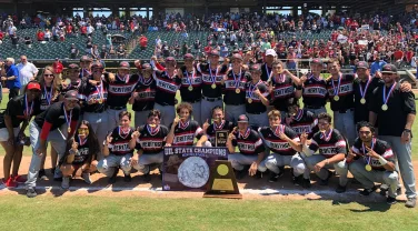 he Colleyville Heritage baseball team won its first UIL 5A State Championship