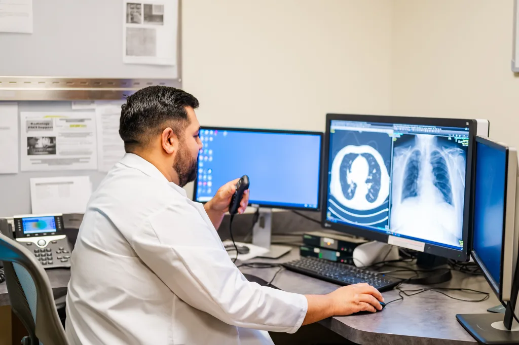 Baylor Scott & White Medical Center – Lake Pointe doctor, Roshon Amin, MD reads scan