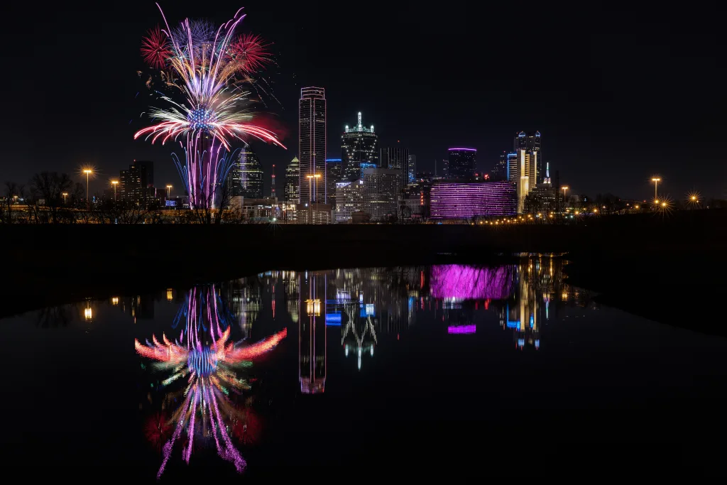 Dallas Skyline New Year Firework a texas countdown