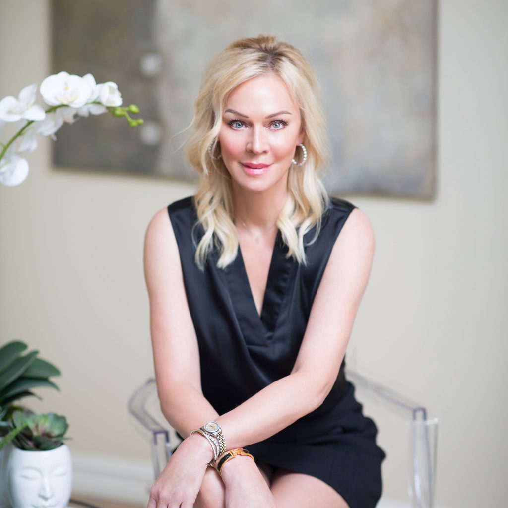 Janine Hopkins, MD, FAAD Hopkins Dermatology Janine Hopkins, MD, FAAD Hopkins Dermatology