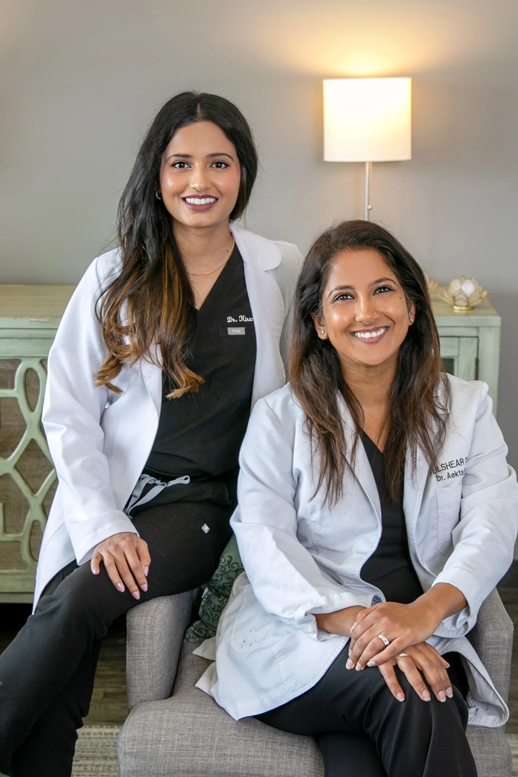 Aekta Fifadara, DMD Kiran Makhnejia, DDS