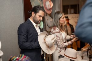 Hat Bar by Cimzon co Hat Bar by Cimzon co