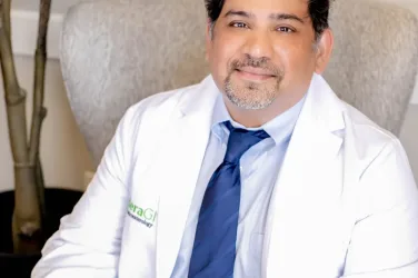 Modera GI Amir R. Ahmed, MD Neema M. Saraiya, MD