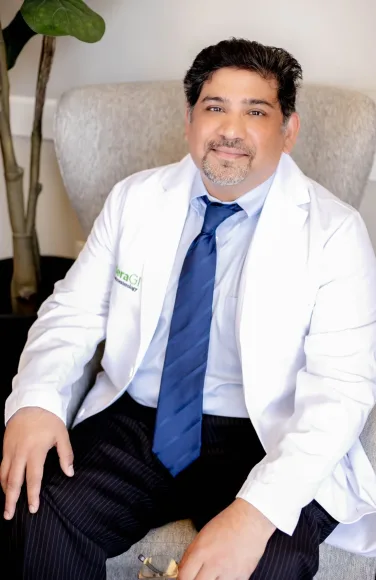 Modera GI Amir R. Ahmed, MD Neema M. Saraiya, MD