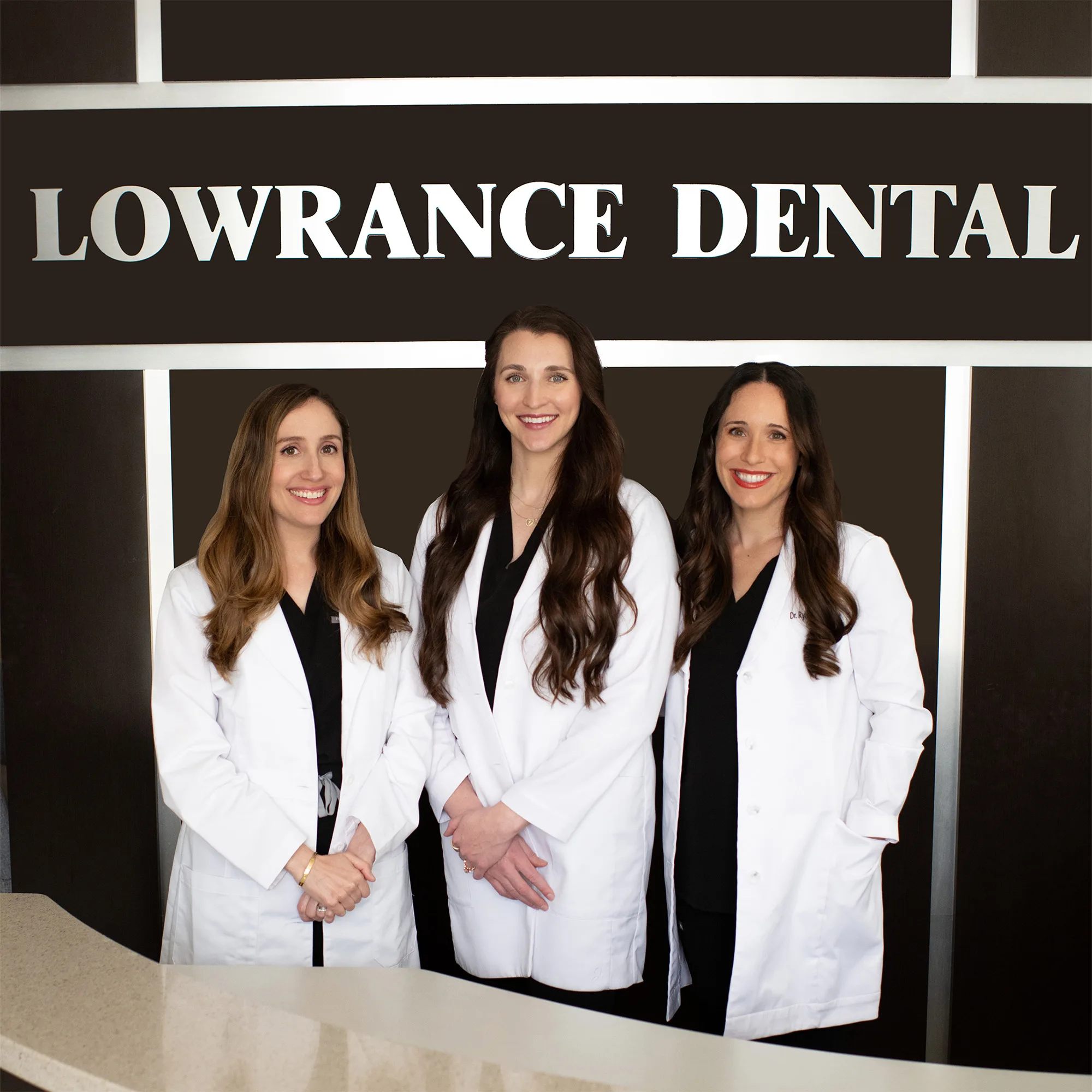 Lowrence Dental2