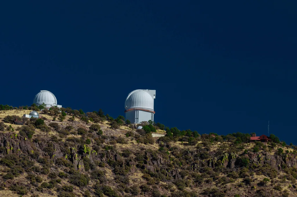 McDonald Observatory prepares for viewing of the night sky lan McDonald Observatory prepares for viewing of the night sky lan