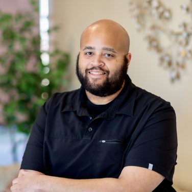 South Arlington Smiles Talon Davis, DDS