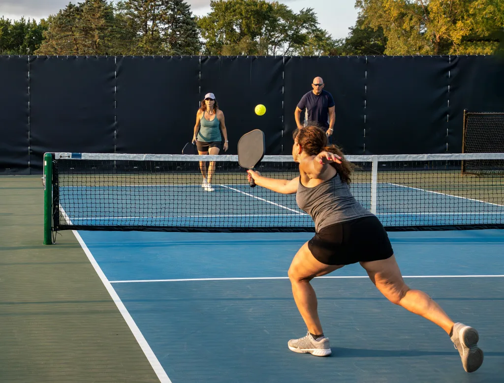 A,Female,Pickleball,Player,Returns,A,Backhand,Shot,In,A Introducing
  Three Creeks Reserve
    
    