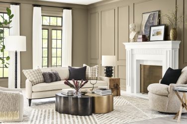 Sherwin Williams Universal Khaki copy