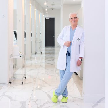 joyofthemomentphotography Consultants Dental Aesthetics Living Magazine 20260217 Z914787 crop